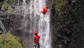 Climbing and rappeling (Esp / Eng)